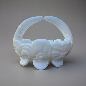 VTG Westmoreland White Milk Glass Dogwood Floral Split Handle Basket/Candy Dish